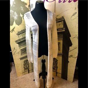 Fun maxi cardigan by Freshman size small